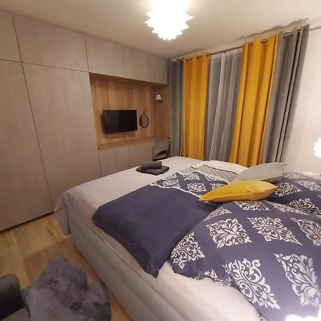 Apartman Filip - Pod Lesom Apartment *