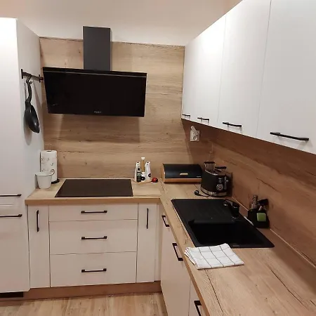 Apartman Filip - Pod Lesom Apartment